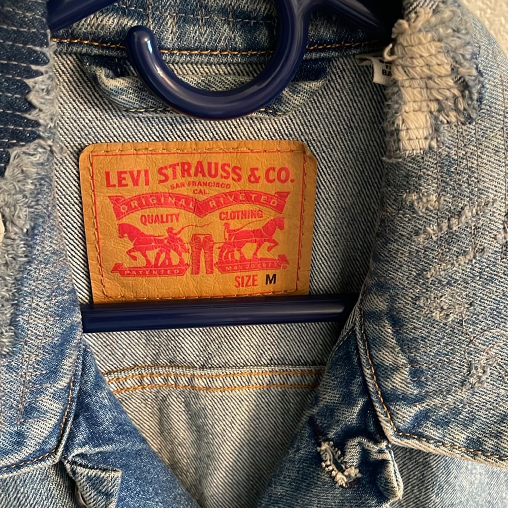 Levi Straus & Co denim jacket - Picture 2 of 4